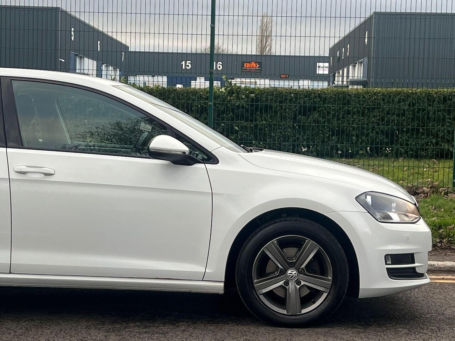 Used Volkswagen Golf 2015 for sale - 77264499: Photo 7