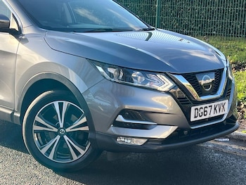 Used Nissan Qashqai 2017 for sale - 77011796: Photo