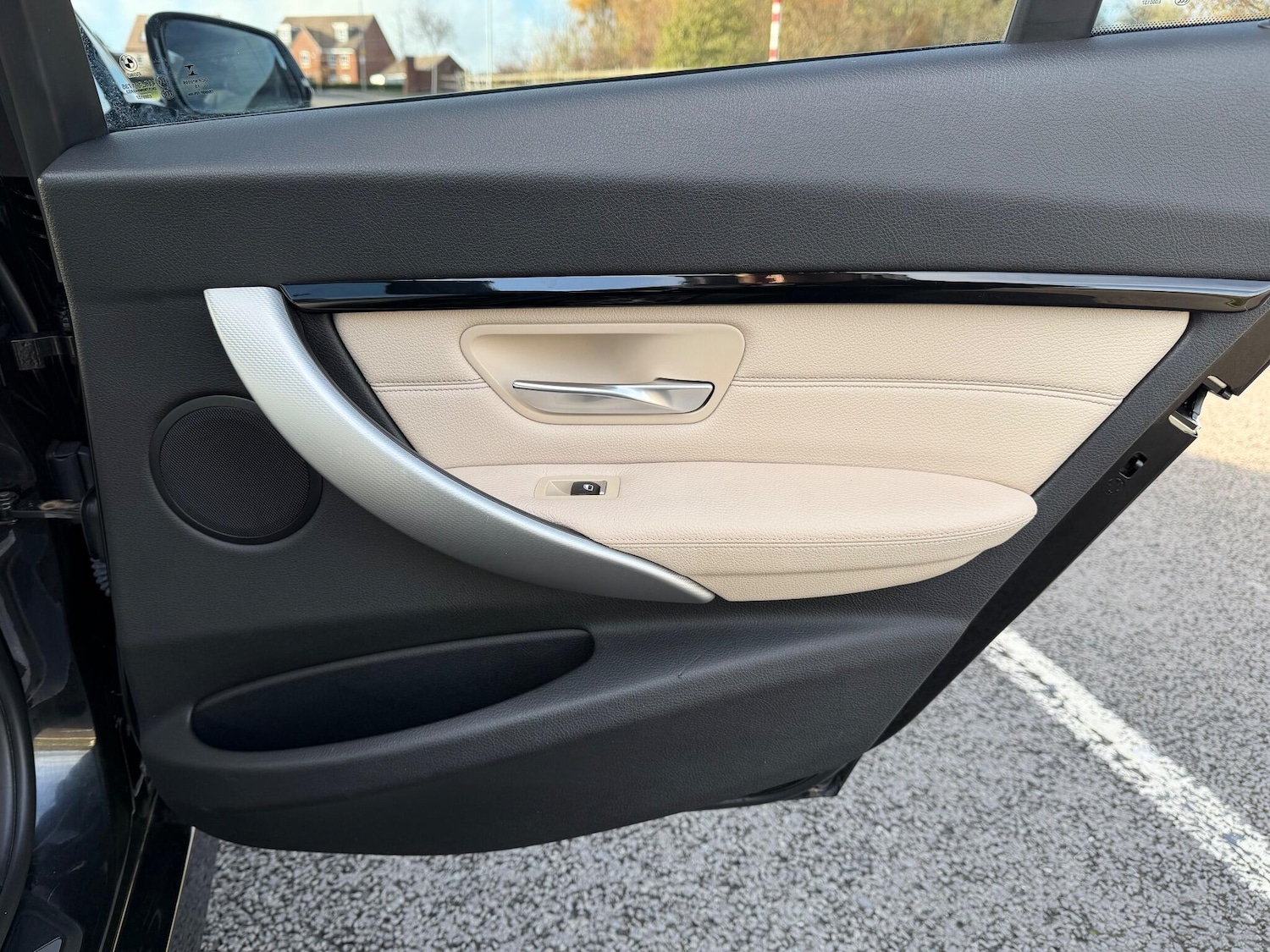 Used BMW 3 Series 2015 for sale - 76715537: Photo 39