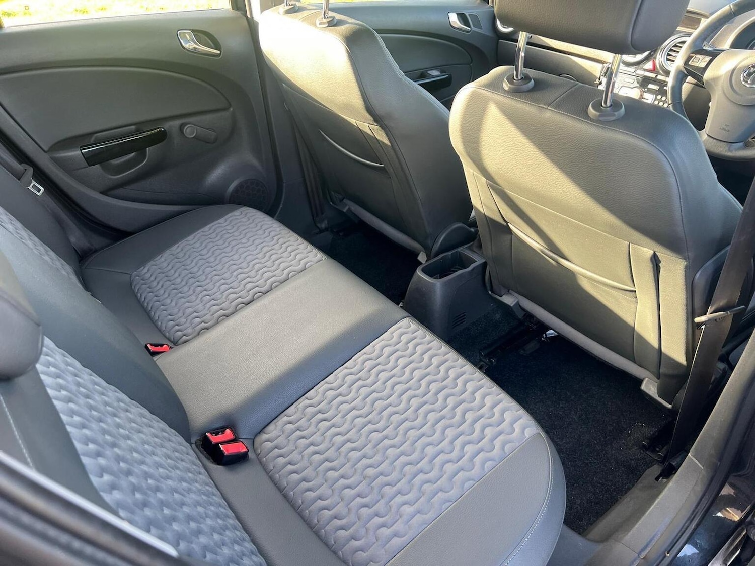 Used Vauxhall Corsa 2014 for sale - 77011781: Photo 17