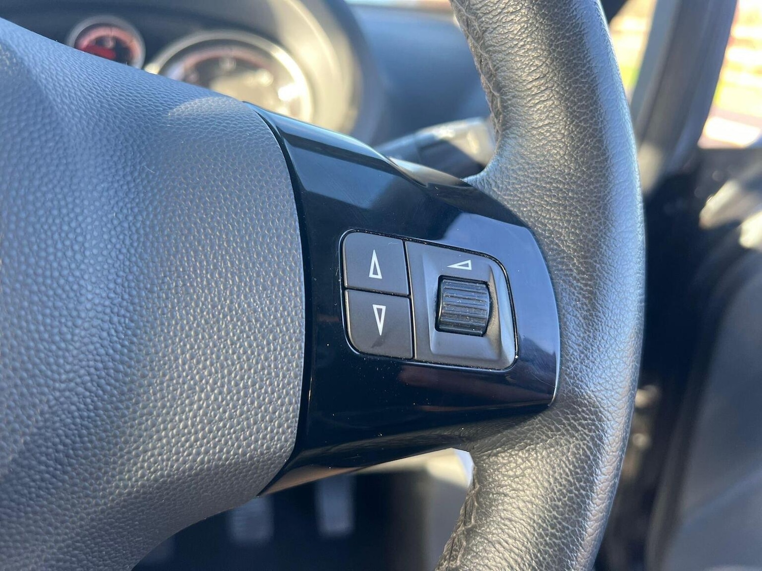 Used Vauxhall Corsa 2014 for sale - 77011781: Photo 23