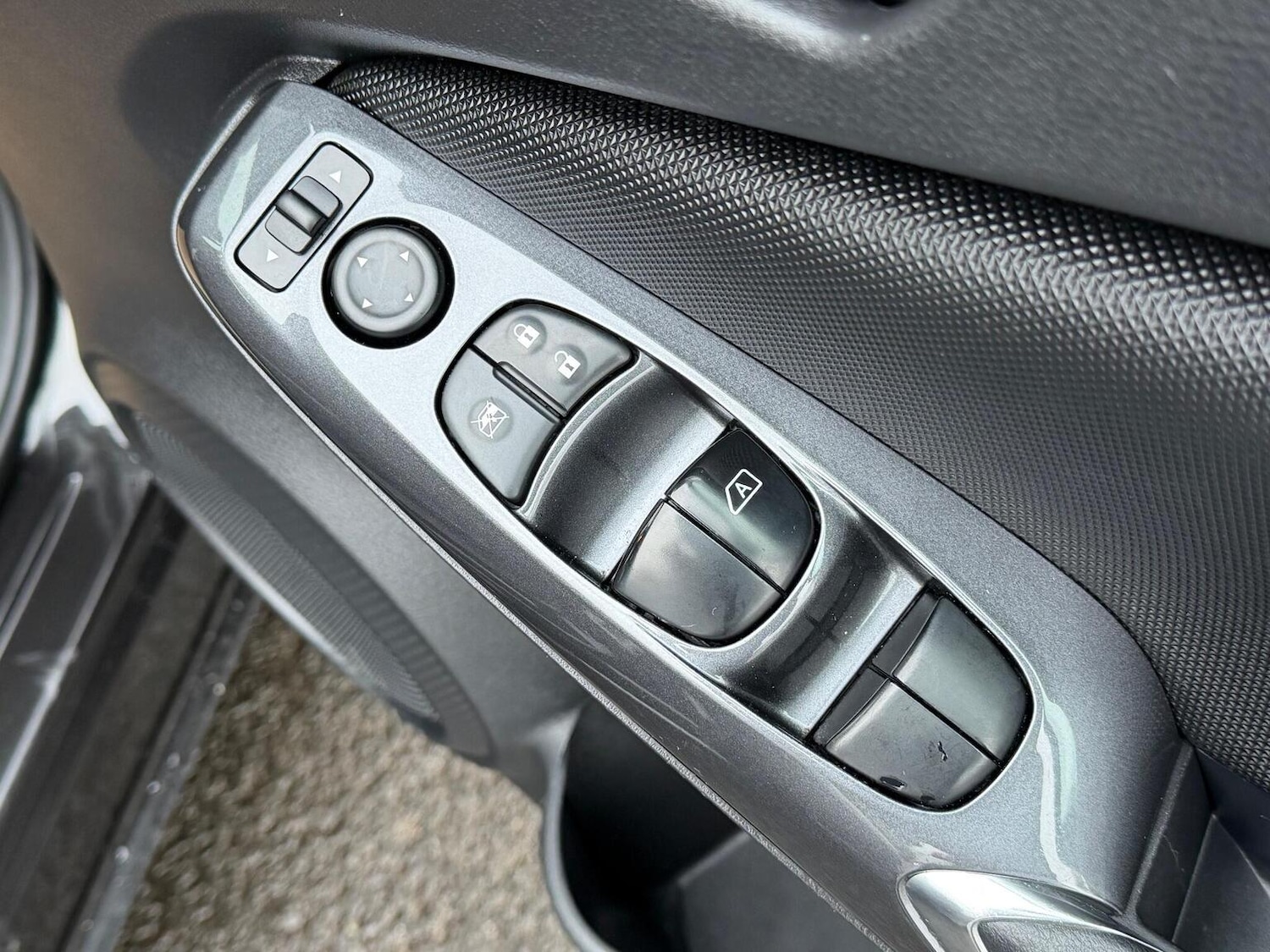 Used Nissan Juke 2020 for sale - 77028033: Photo 29