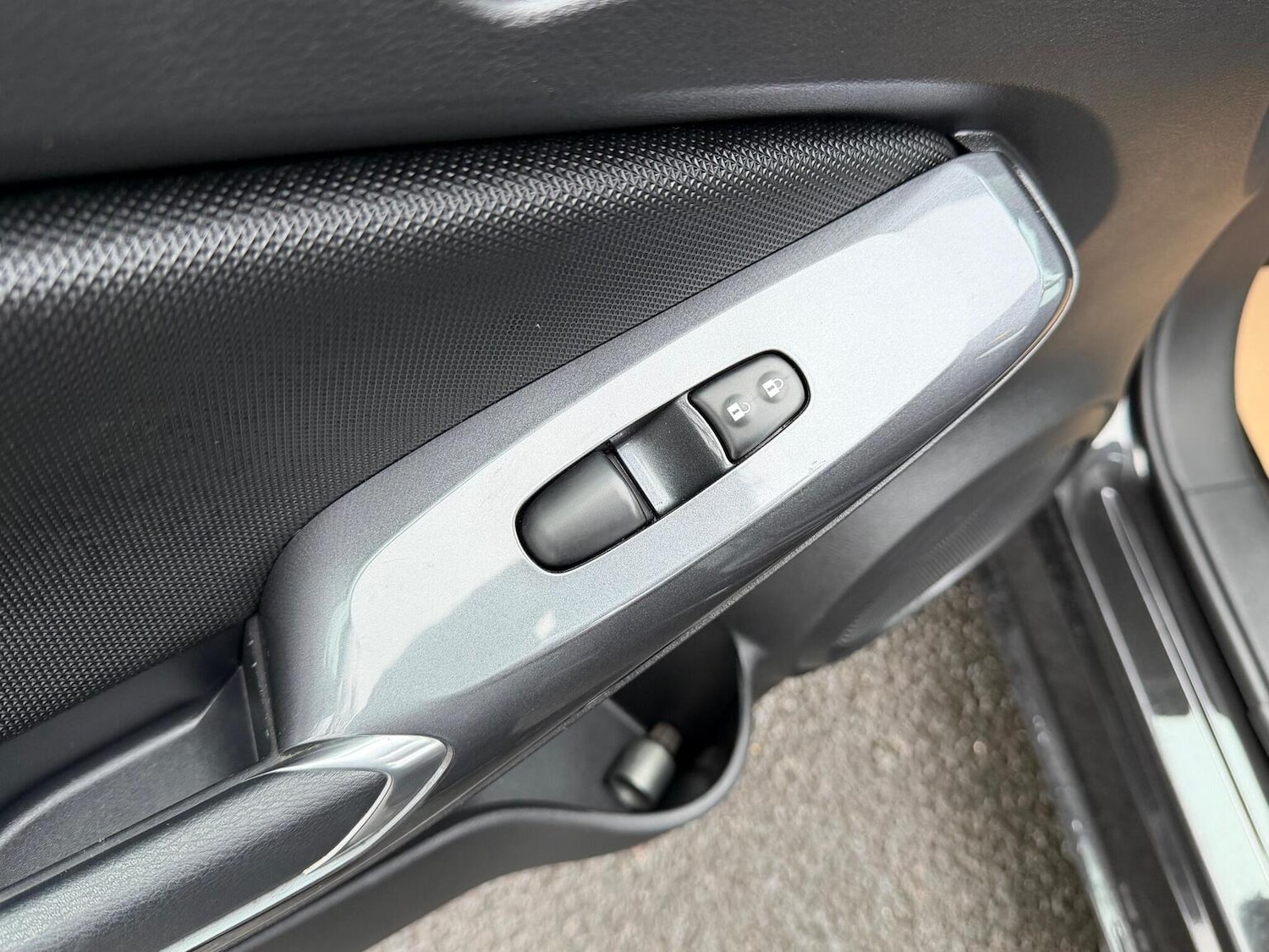 Used Nissan Juke 2020 for sale - 77028033: Photo 42