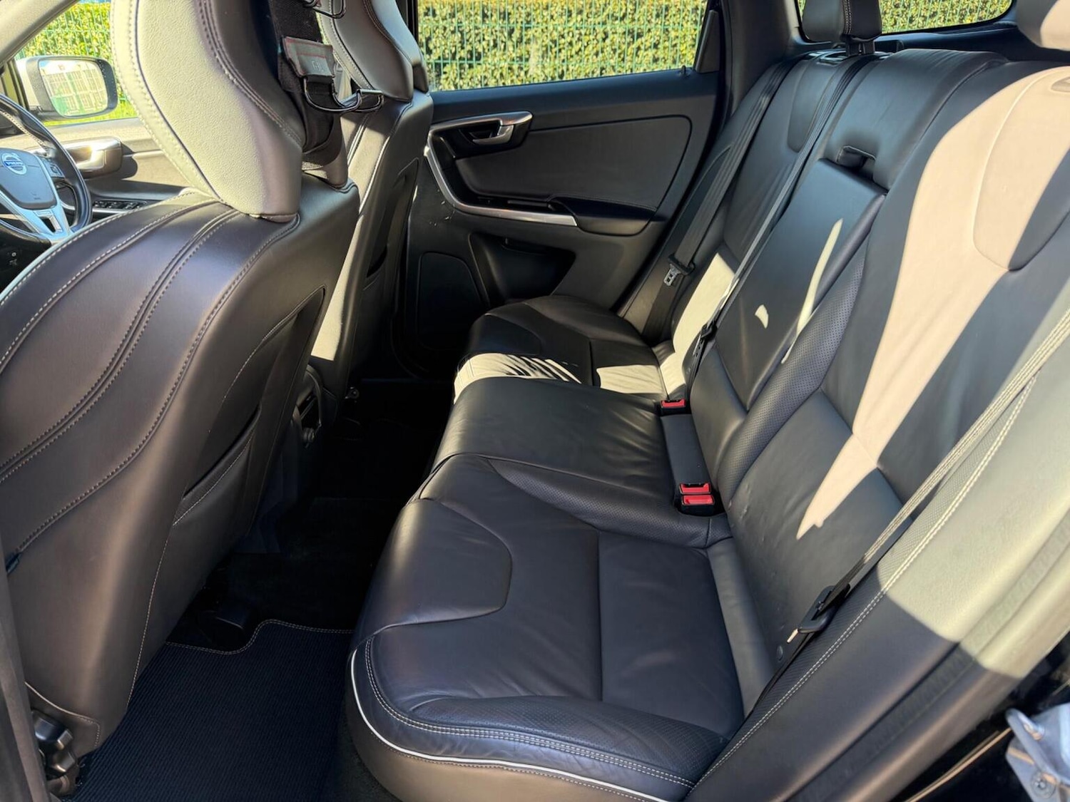 Used Volvo XC60 2014 for sale - 77385238: Photo 23