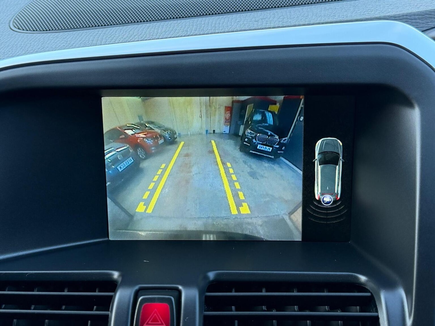 Used Volvo XC60 2014 for sale - 77385238: Photo 30