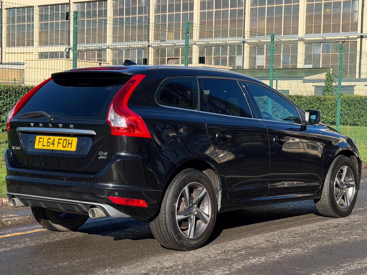 Used Volvo XC60 2014 for sale - 77385238: Photo 4