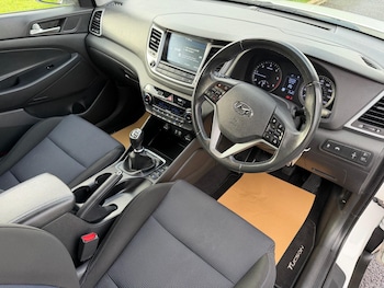 Used Hyundai TUCSON 2016 for sale - 76688514: Photo