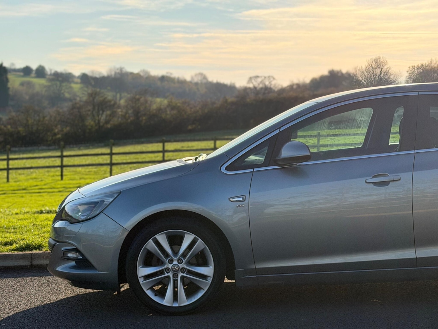 Used Vauxhall Astra 2012 for sale - 76689481: Photo 11