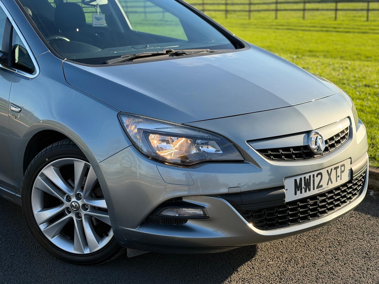 Used Vauxhall Astra 2012 for sale - 76689481: Photo 3