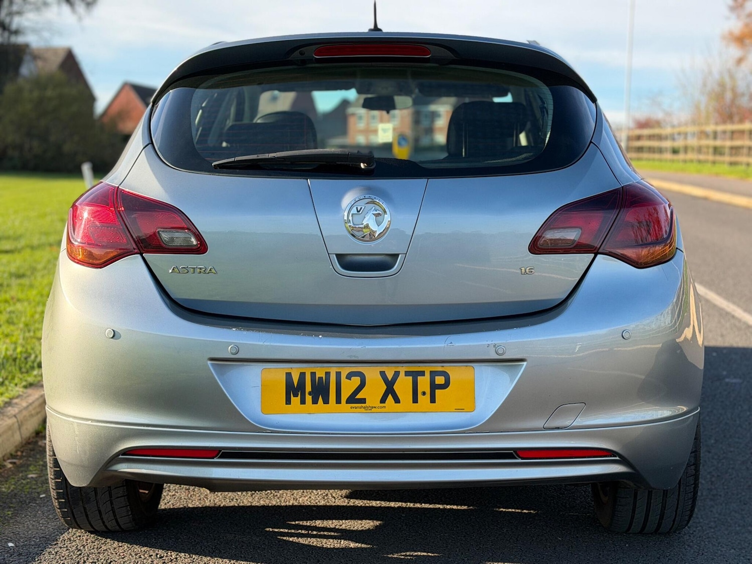 Used Vauxhall Astra 2012 for sale - 76689481: Photo 5