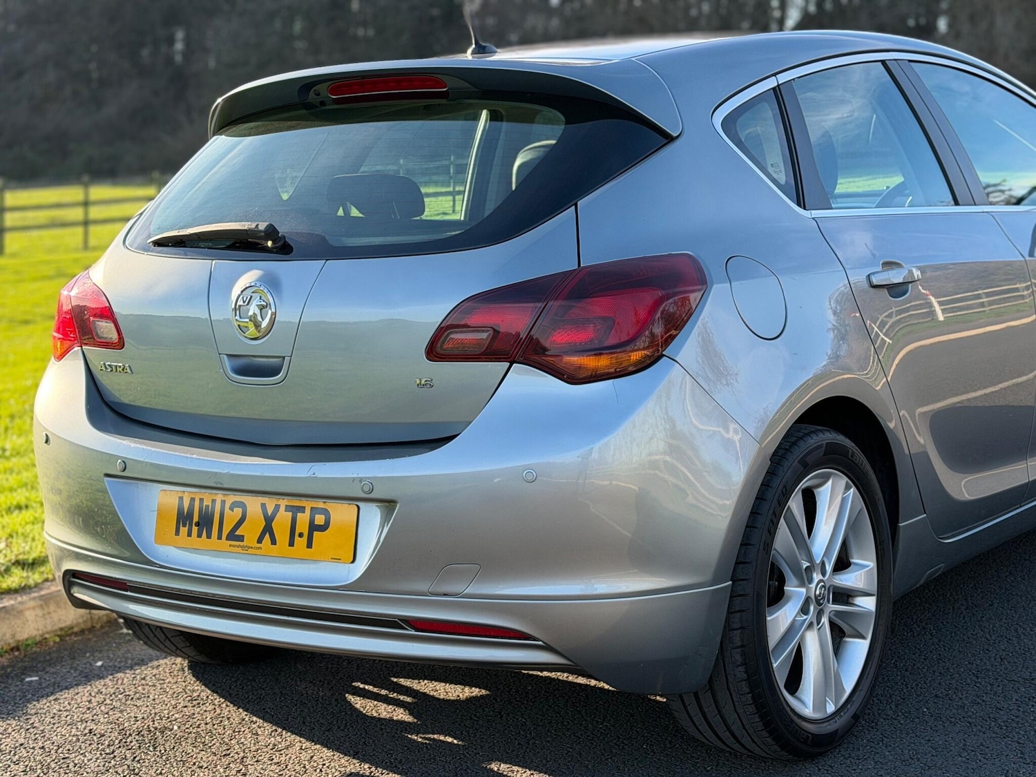 Used Vauxhall Astra 2012 for sale - 76689481: Photo 8