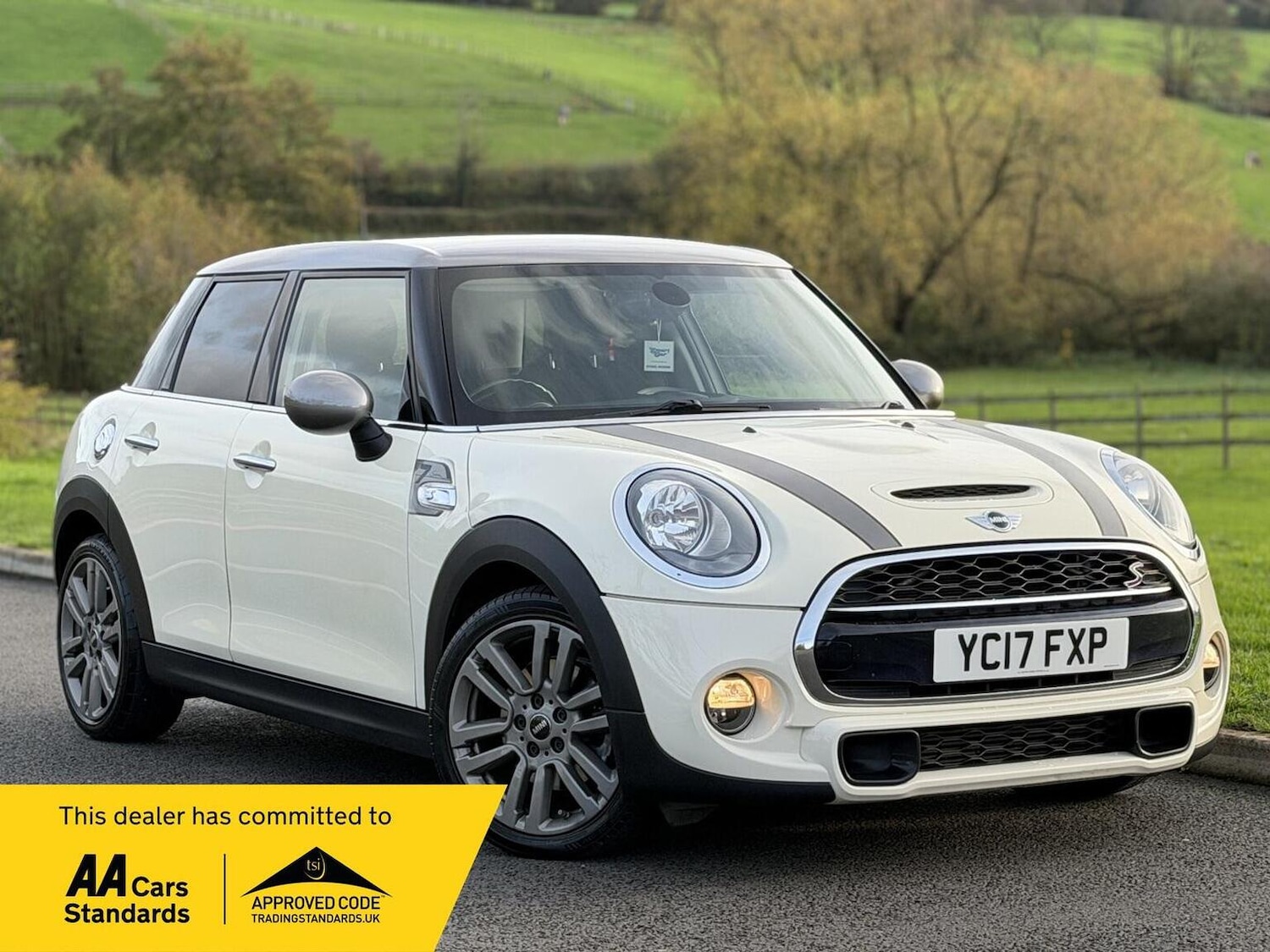 Used MINI Hatch 2017 for sale - 77003411: Photo 1