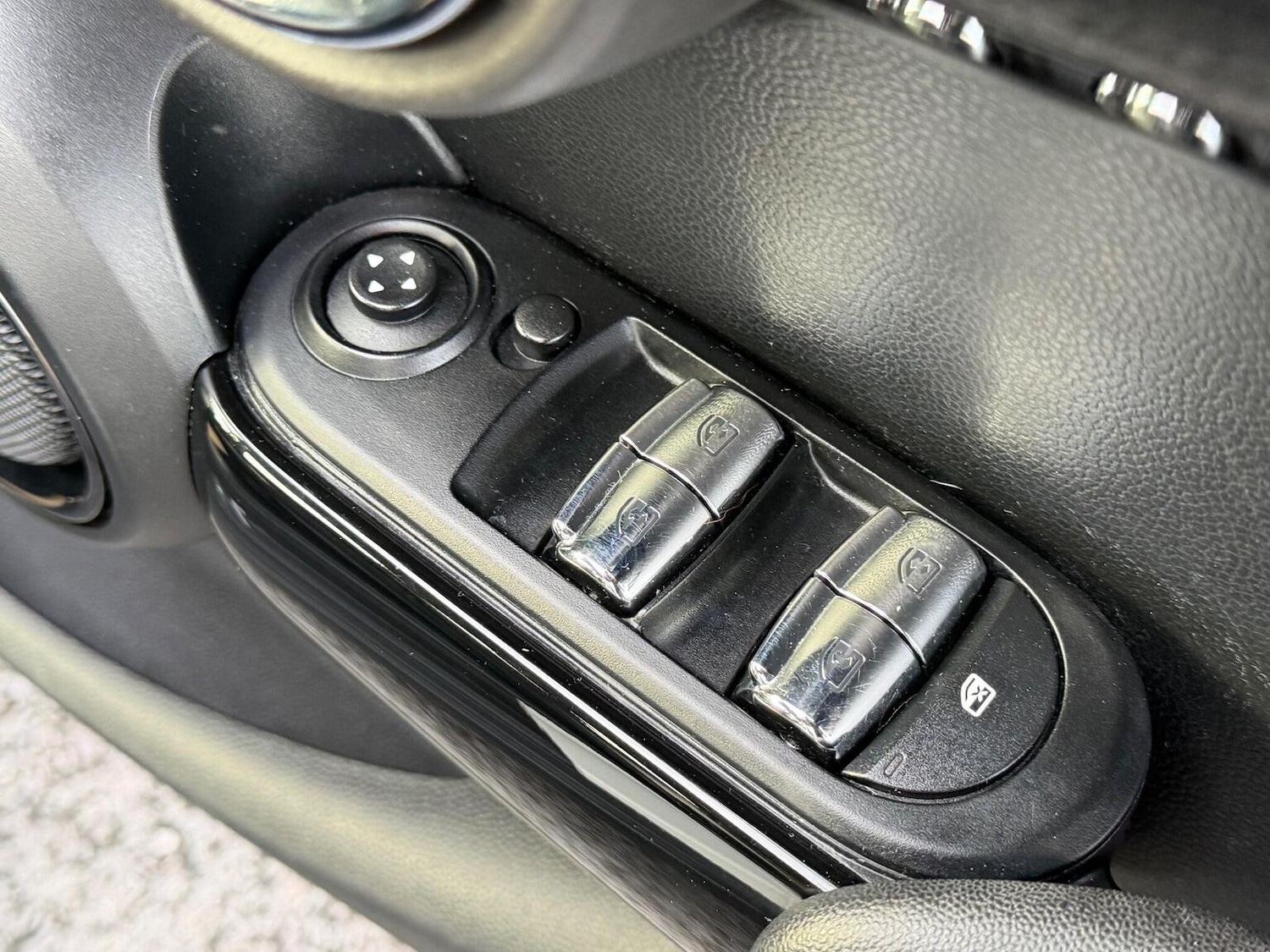 Used MINI Hatch 2017 for sale - 77003411: Photo 43