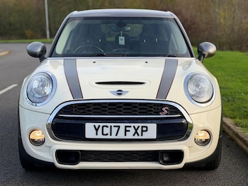 Used MINI Hatch 2017 for sale - 77003411: Photo