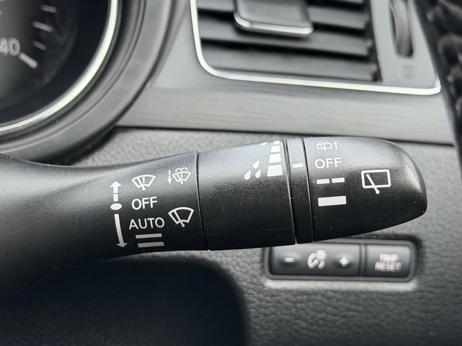 Used Nissan Pulsar 2015 for sale - 77027932: Photo 25