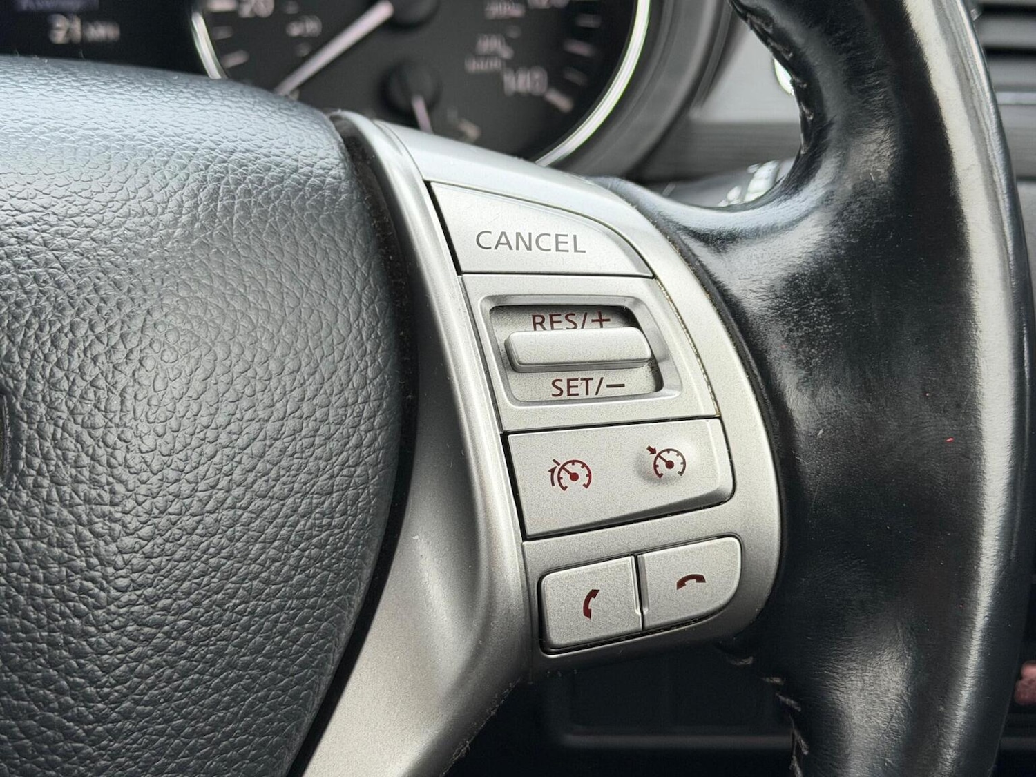 Used Nissan Pulsar 2015 for sale - 77027932: Photo 26