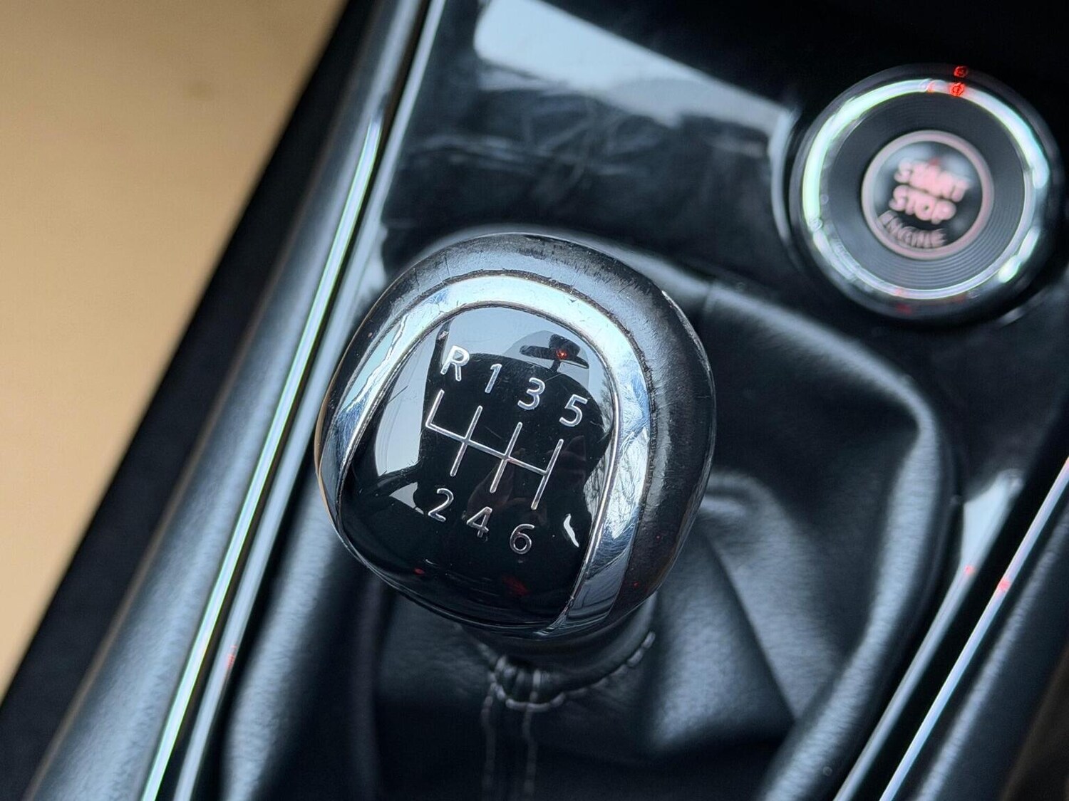 Used Nissan Pulsar 2015 for sale - 77027932: Photo 28