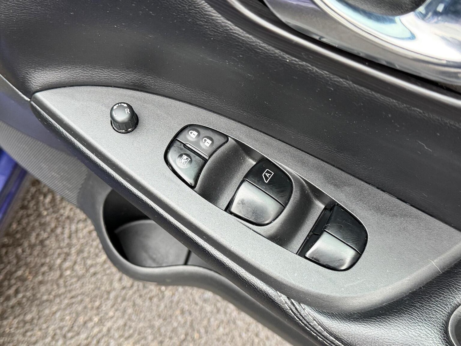 Used Nissan Pulsar 2015 for sale - 77027932: Photo 36