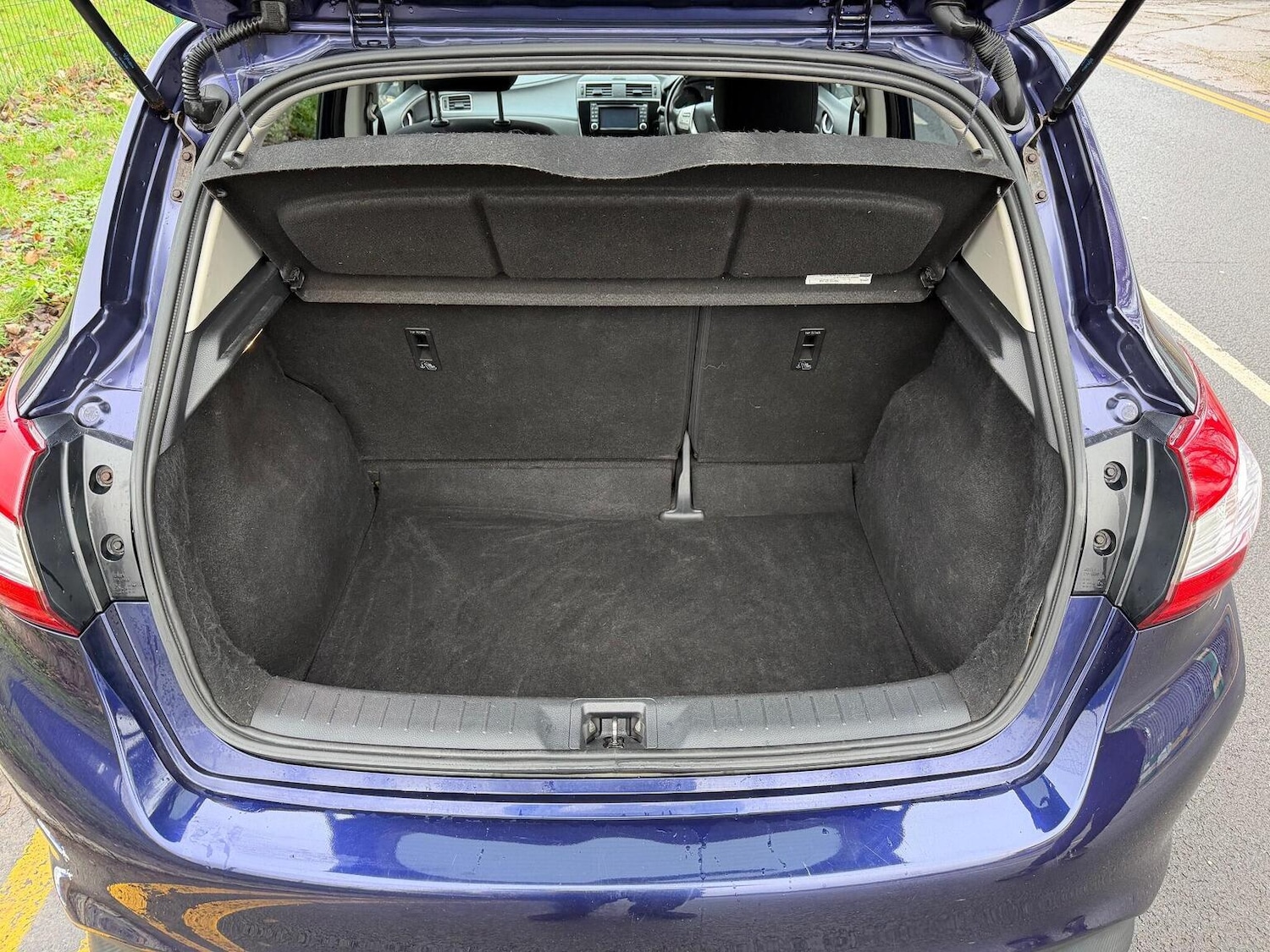 Used Nissan Pulsar 2015 for sale - 77027932: Photo 42