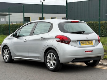 Used Peugeot 208 2016 for sale - 78969008: Photo