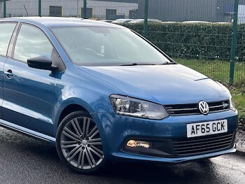 Used Volkswagen Polo 2015 for sale - 77357385: Photo
