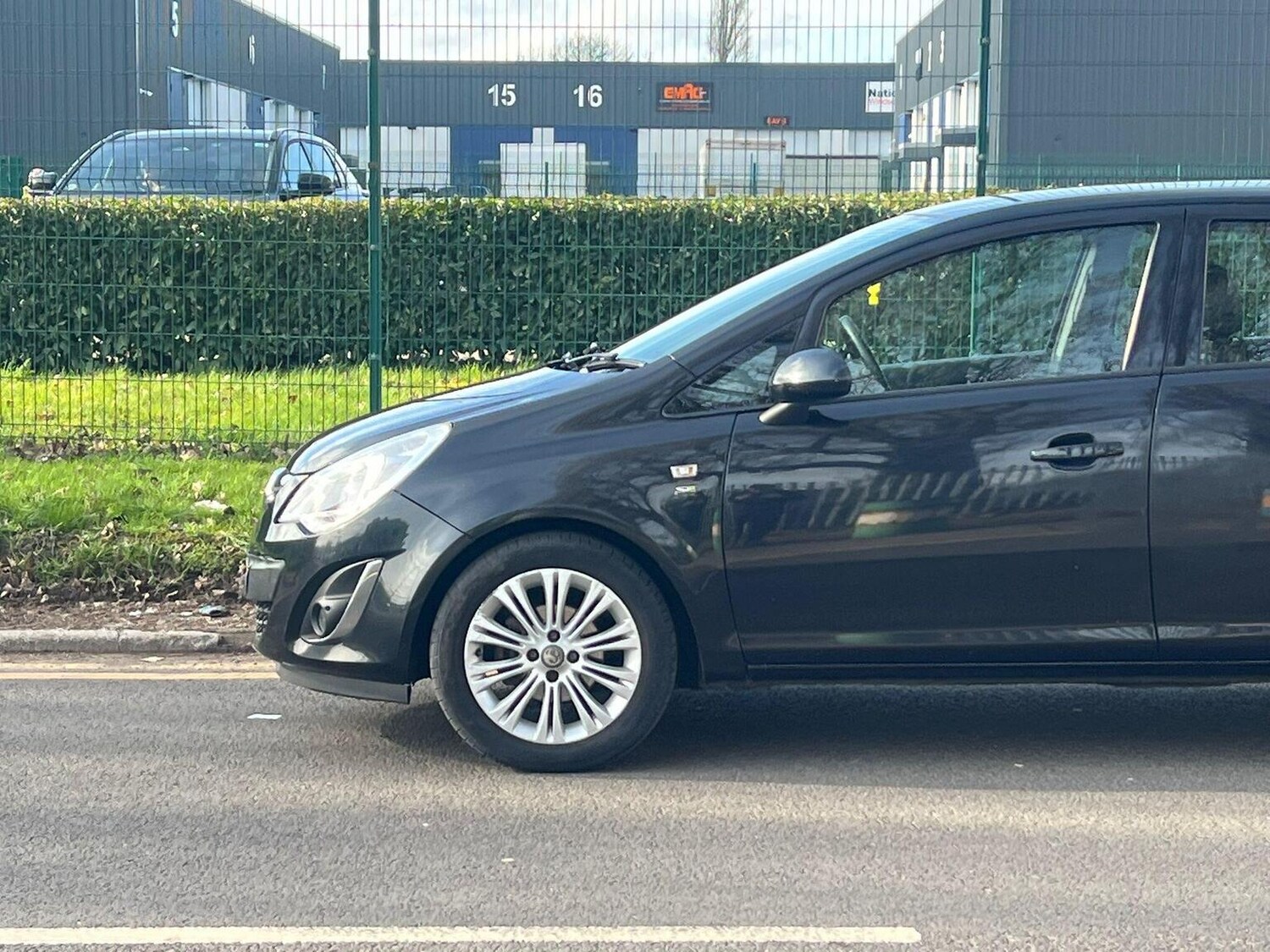 Used Vauxhall Corsa 2013 for sale - 77921257: Photo 11