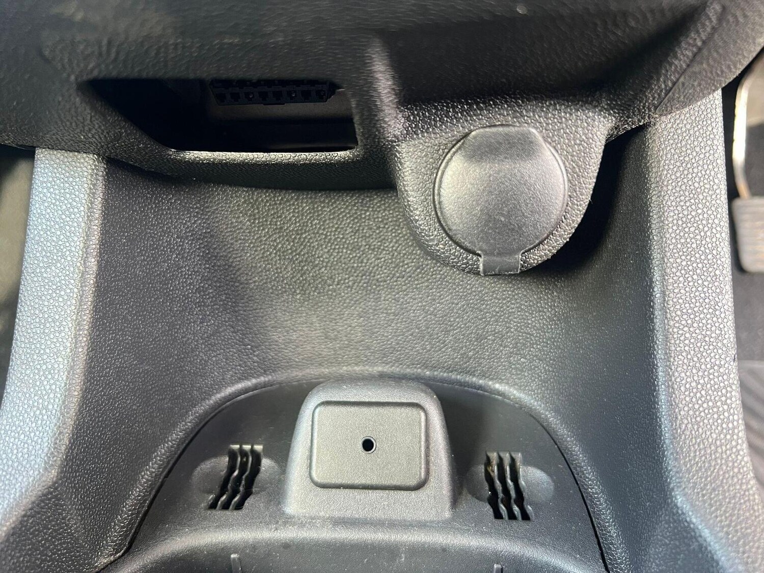 Used Vauxhall Corsa 2013 for sale - 77921257: Photo 24