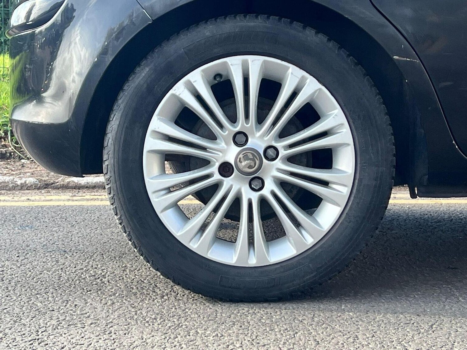 Used Vauxhall Corsa 2013 for sale - 77921257: Photo 37