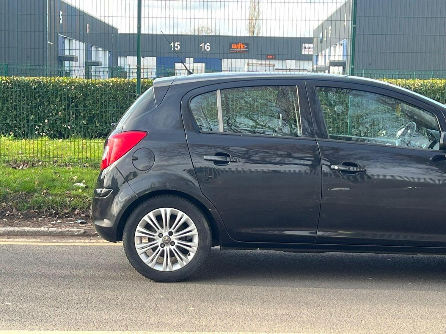 Used Vauxhall Corsa 2013 for sale - 77921257: Photo 6