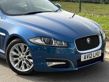 Used Jaguar XF 2012 for sale - 77629037: Photo