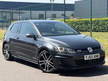 Used Volkswagen Golf 2015 for sale - 79580382: Photo