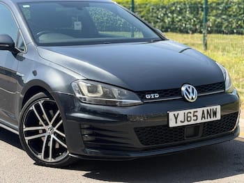 Used Volkswagen Golf 2015 for sale - 79580382: Photo