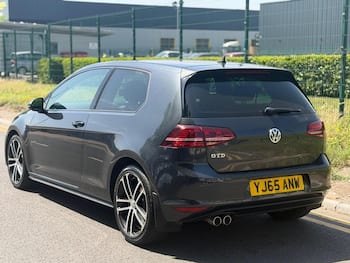 Used Volkswagen Golf 2015 for sale - 79580382: Photo