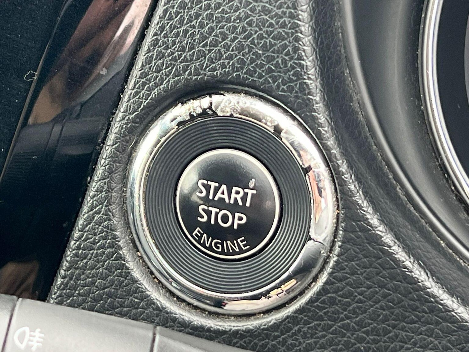 Used Nissan Qashqai 2015 for sale - 77796881: Photo 28