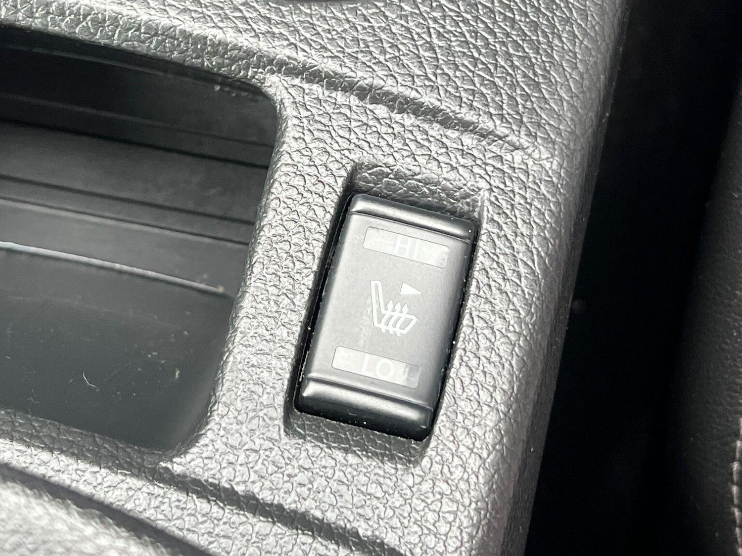 Used Nissan Qashqai 2015 for sale - 77796881: Photo 32