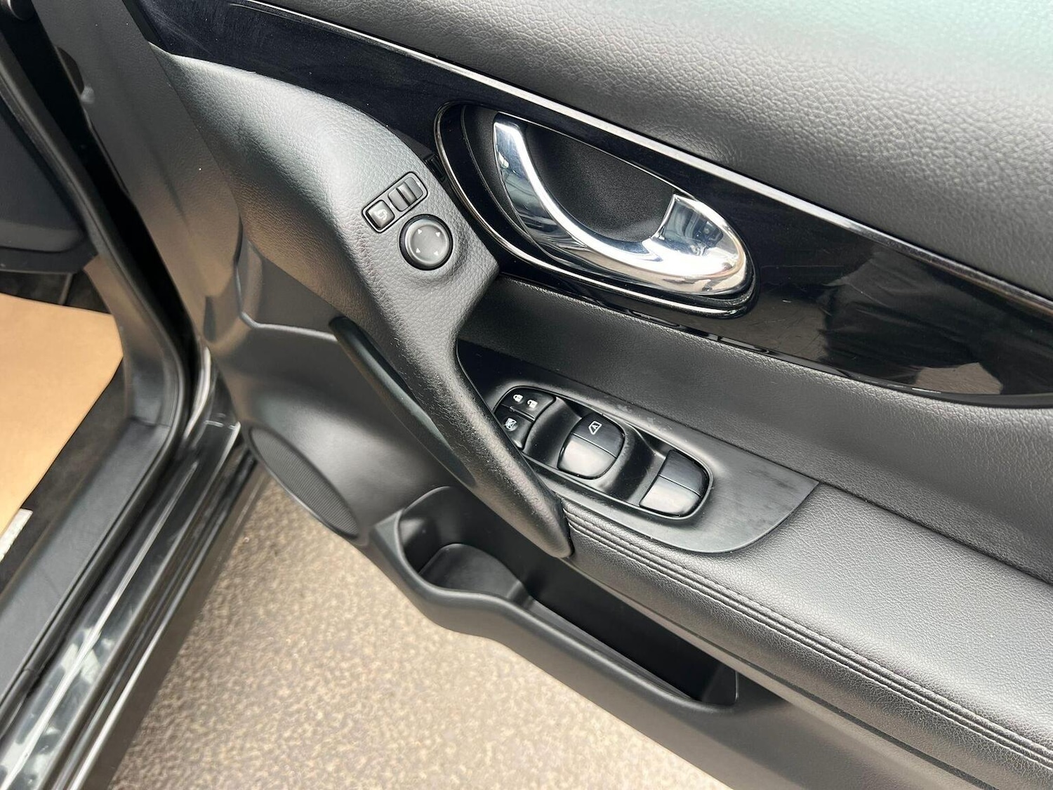 Used Nissan Qashqai 2015 for sale - 77796881: Photo 36