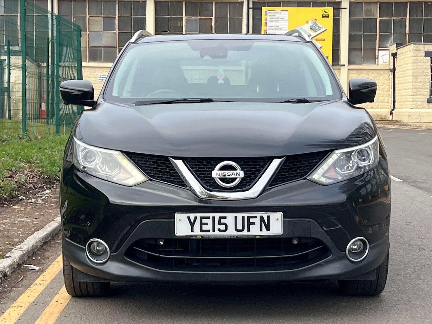 Used Nissan Qashqai 2015 for sale - 77796881: Photo 4