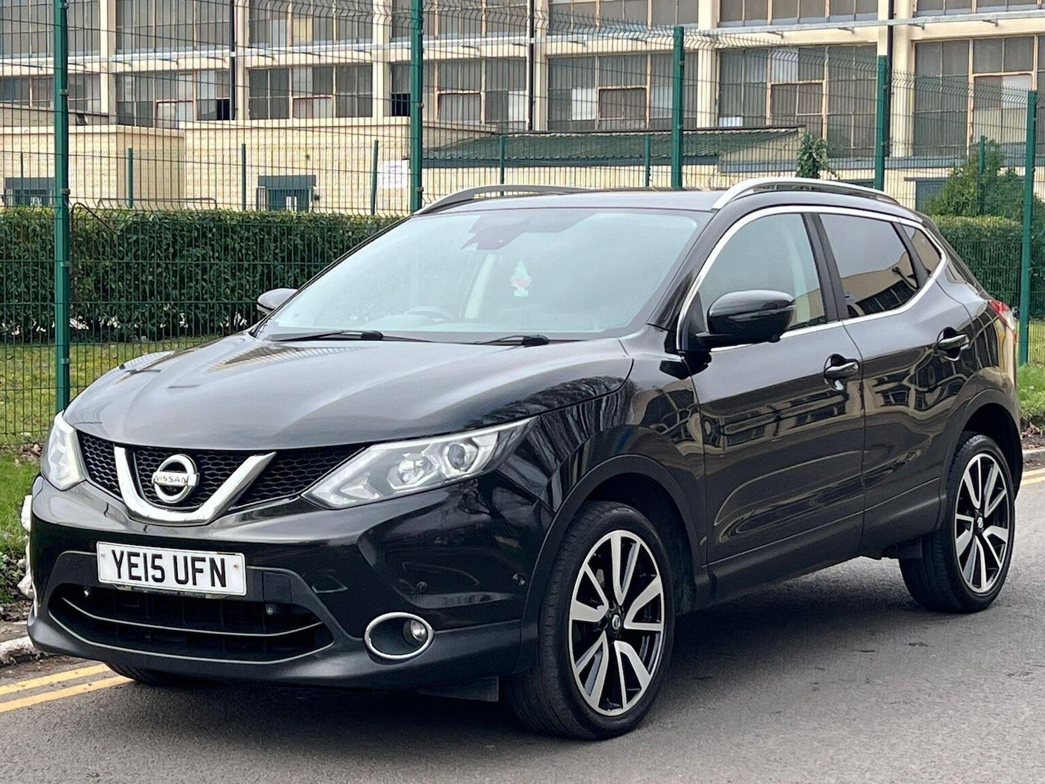 Used Nissan Qashqai 2015 for sale - 77796881: Photo 8