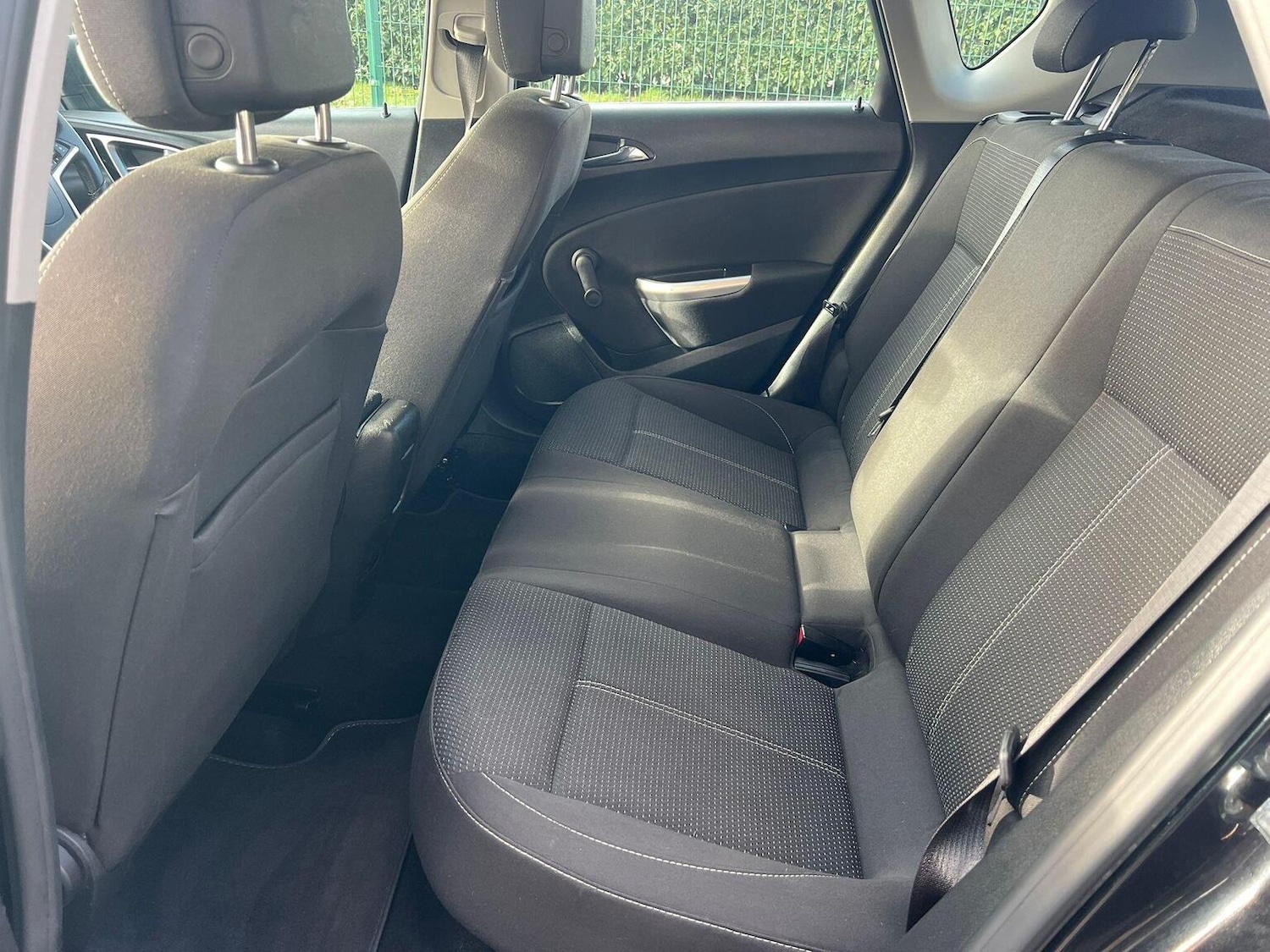 Used Vauxhall Astra 2011 for sale - 77318335: Photo 20