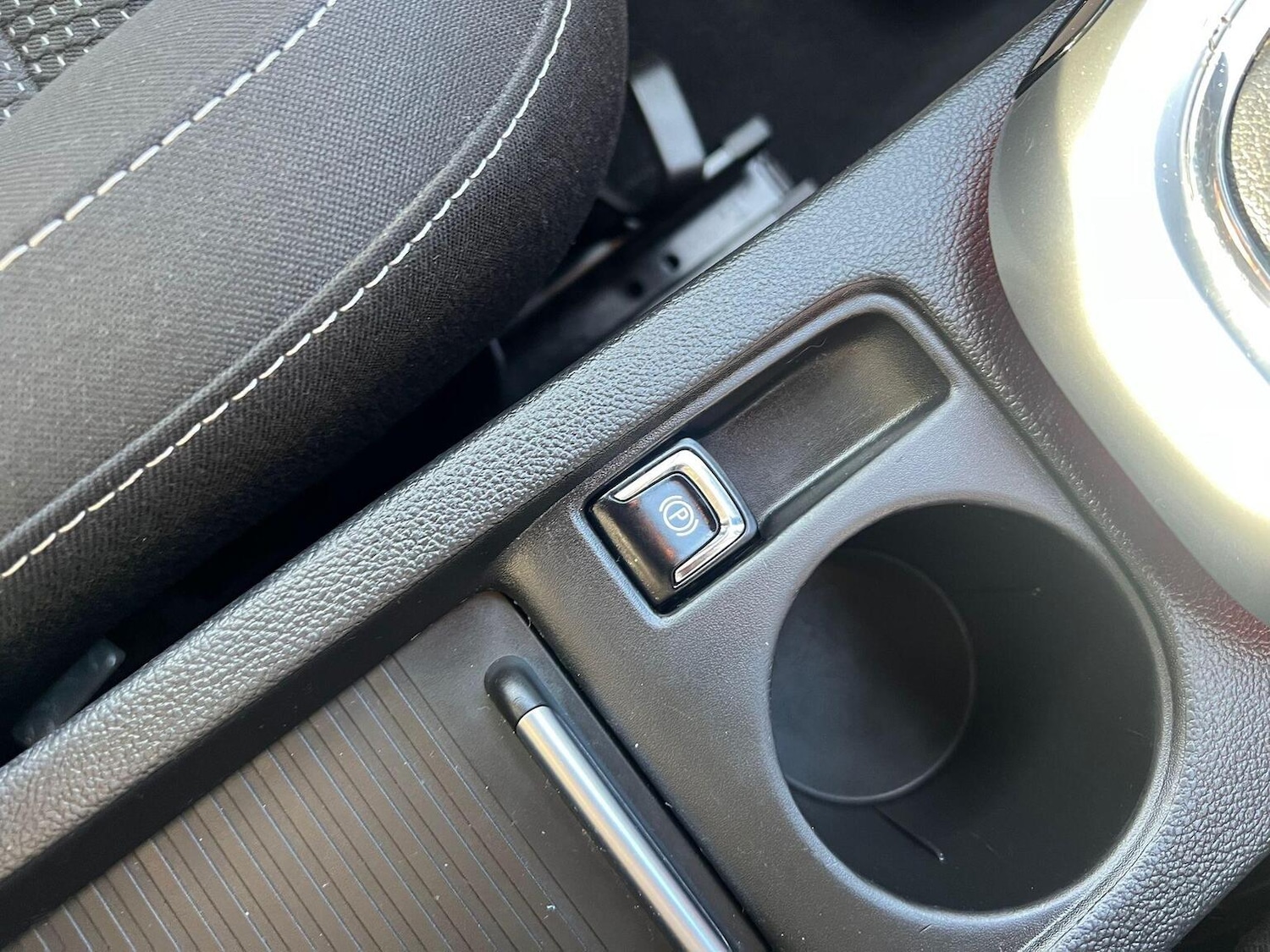 Used Vauxhall Astra 2011 for sale - 77318335: Photo 27