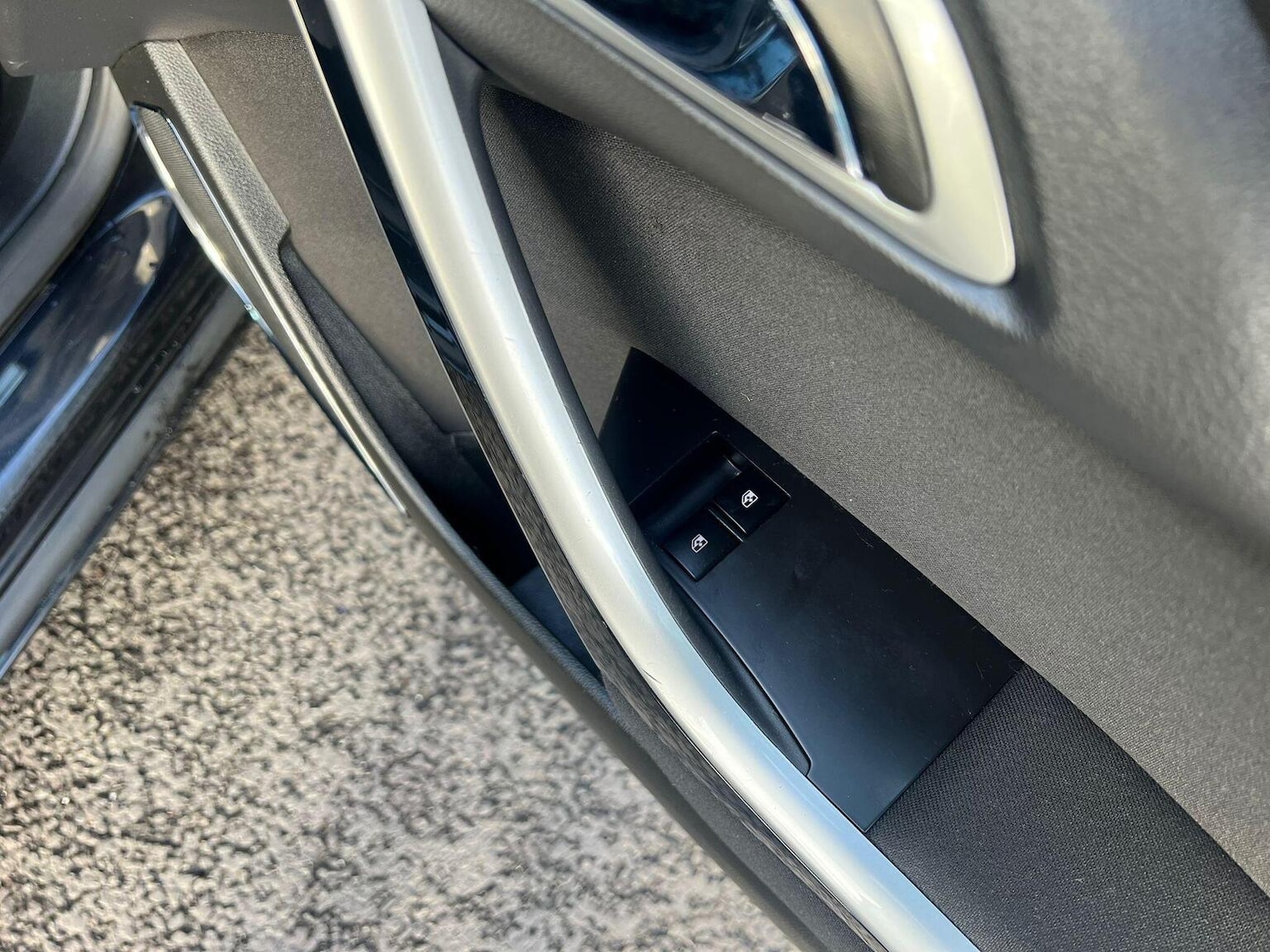 Used Vauxhall Astra 2011 for sale - 77318335: Photo 34