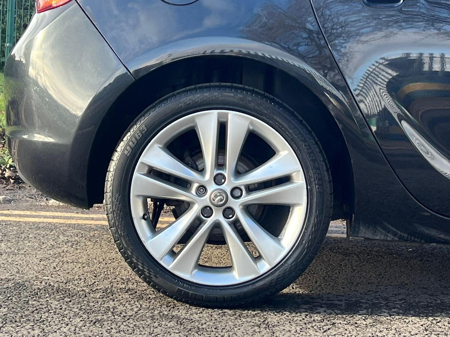 Used Vauxhall Astra 2011 for sale - 77318335: Photo 39