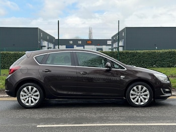 Used Vauxhall Astra 2014 for sale - 77548190: Photo