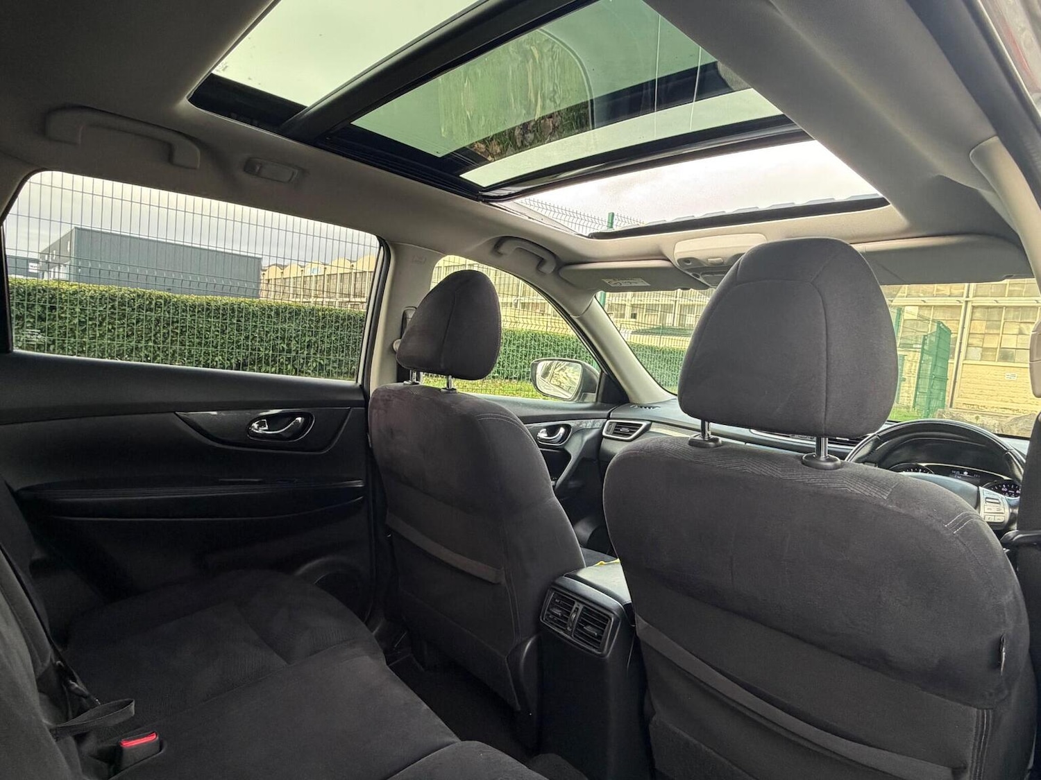 Used Nissan X-Trail 2016 for sale - 77003406: Photo 42