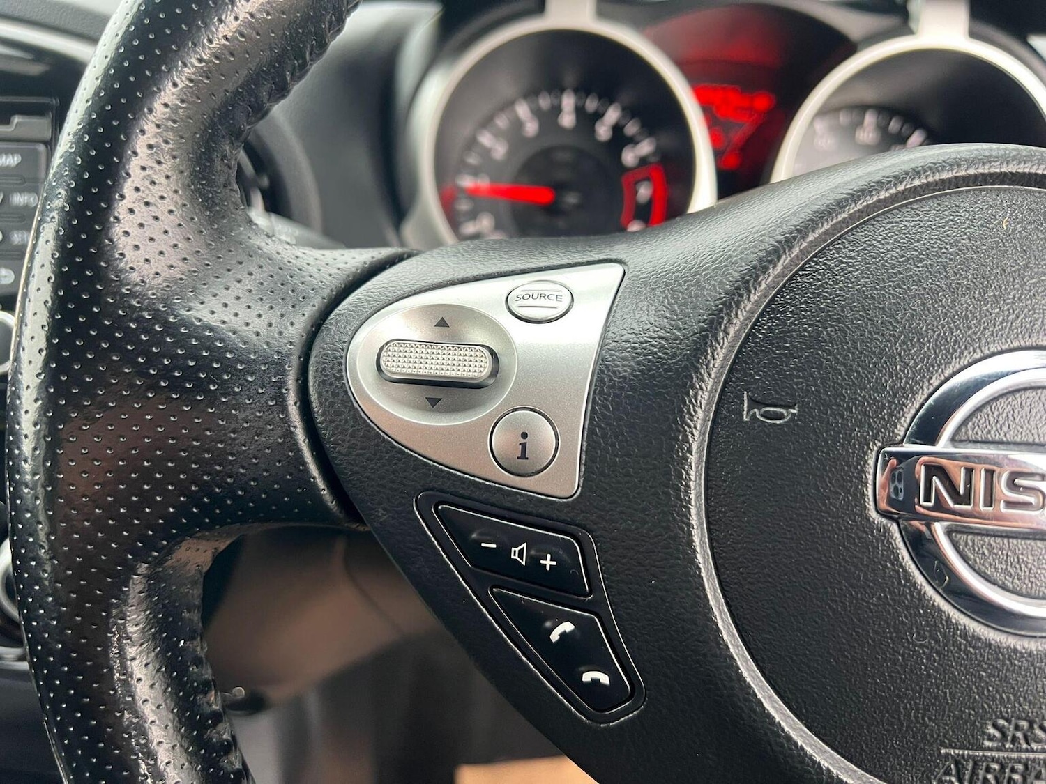 Used Nissan Juke 2017 for sale - 77318324: Photo 23