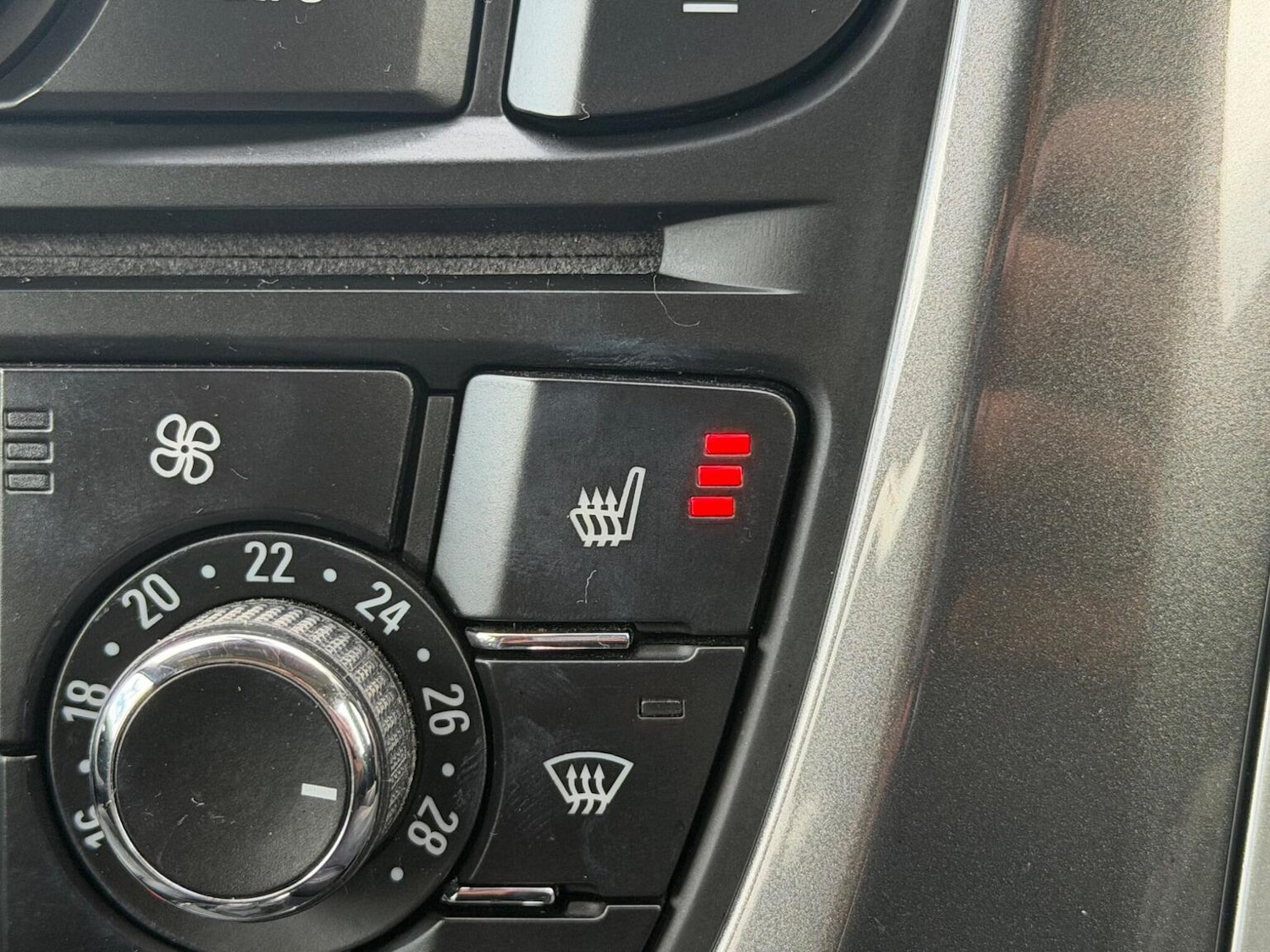 Used Vauxhall Astra 2014 for sale - 77830149: Photo 30