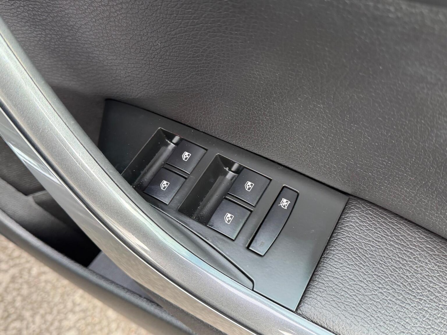 Used Vauxhall Astra 2014 for sale - 77830149: Photo 36