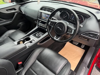 Used Jaguar F-Pace 2016 for sale - 77548184: Photo