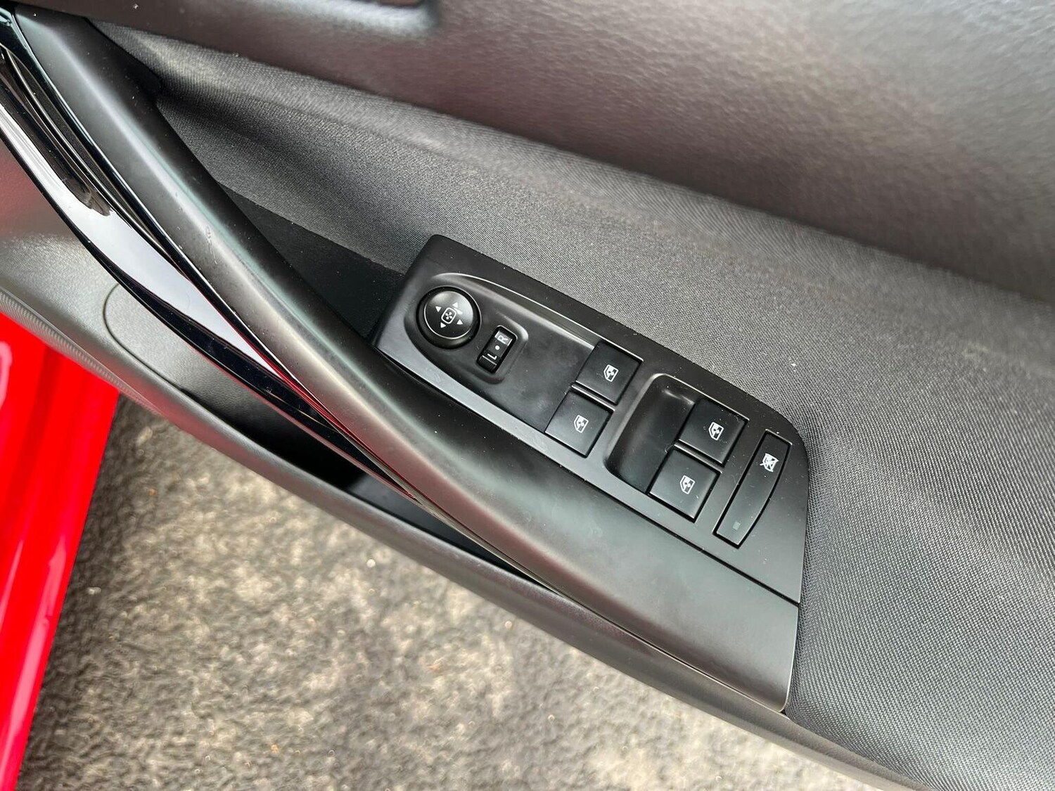 Used Vauxhall Astra 2016 for sale - 77590066: Photo 40