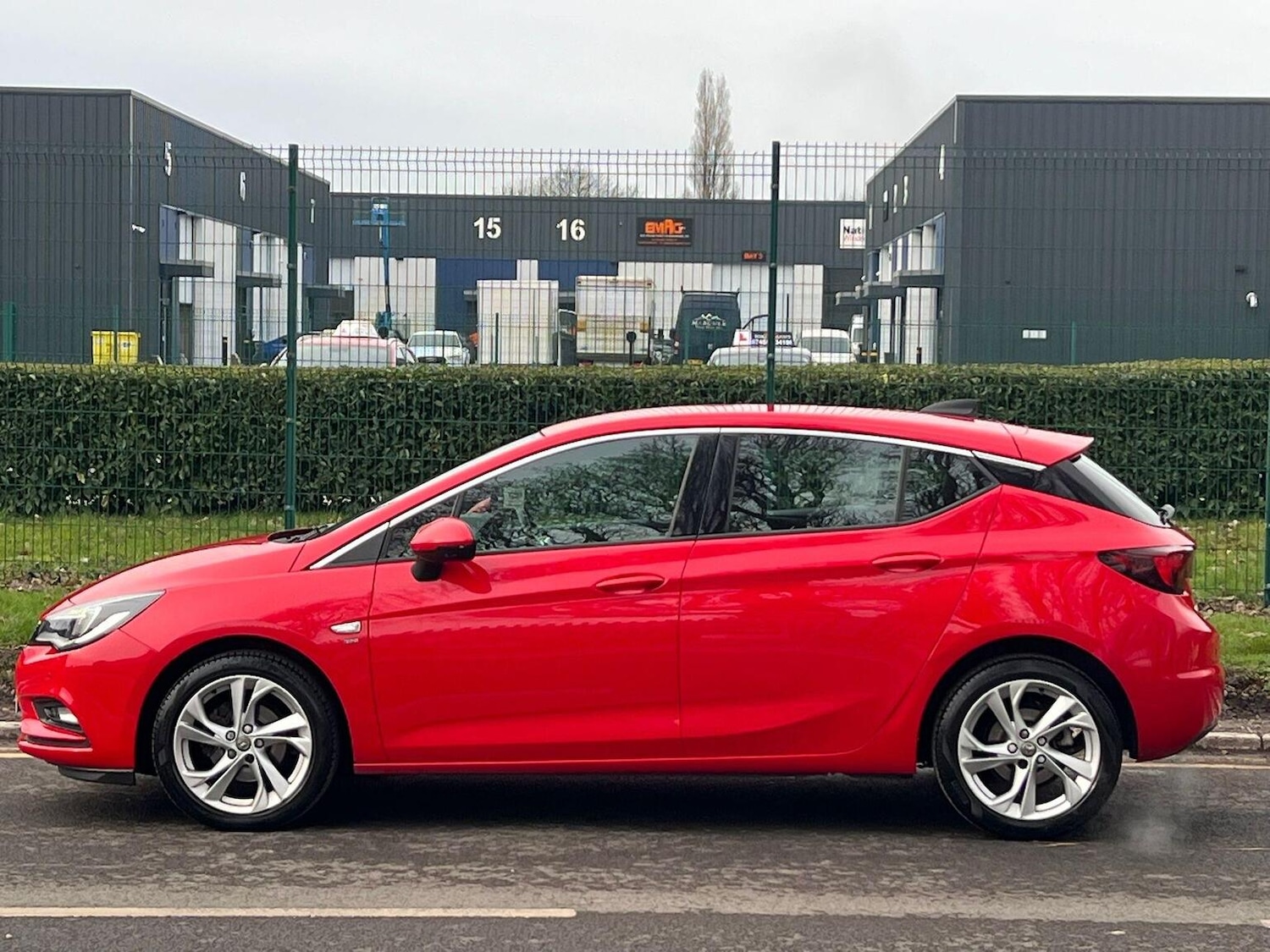 Used Vauxhall Astra 2016 for sale - 77590066: Photo 9